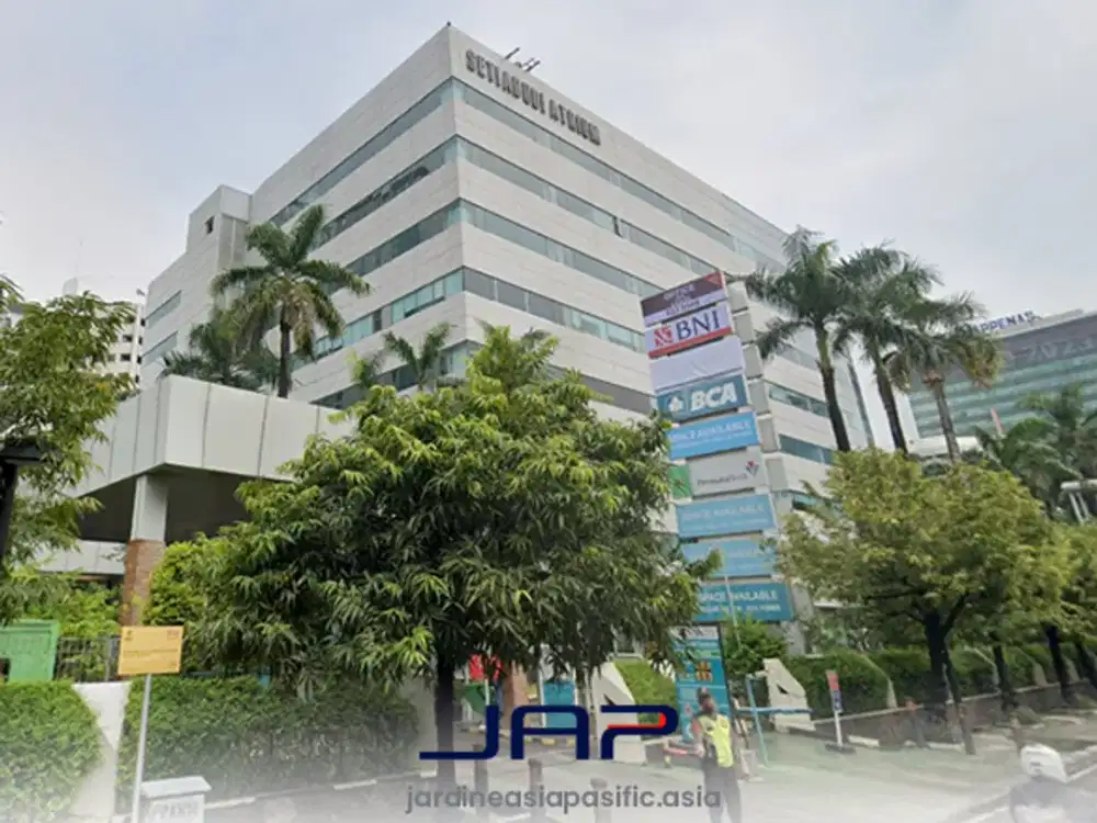 Sewa Kantor Setiabudi Atrium 527 M2 Furnished di Kuningan Akses LRT dan Transjakarta