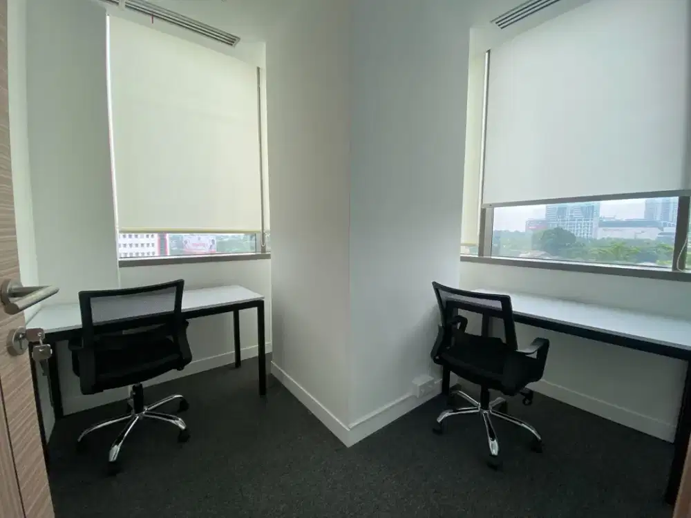 Disewakan Kantor Fully Furnished 2 Pax di GKM Green Tower Simatupang