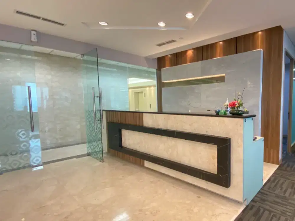 Sewa Kantor Fully Furnished 6 Pax di Sentral Senayan Dekat Mall dan MRT
