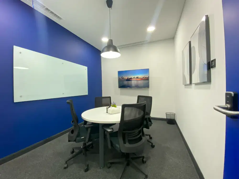 Sewa Kantor Fully Furnished 6 Pax di Plaza Asia SCBD Dekat MRT dan TJ