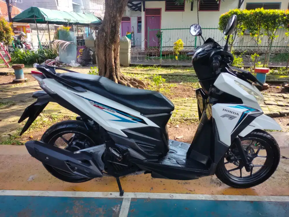 HONDA VARIO FI LED 125 CC 2016 pajak panjang/B.dki