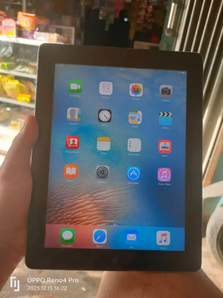 IPAD 2 GEN 2 WIFI & CELL