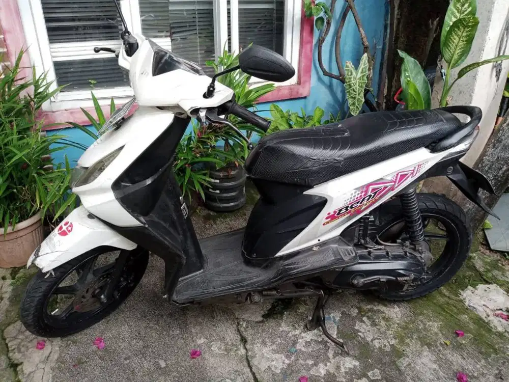 Jual Honda Beat Karbu 2011