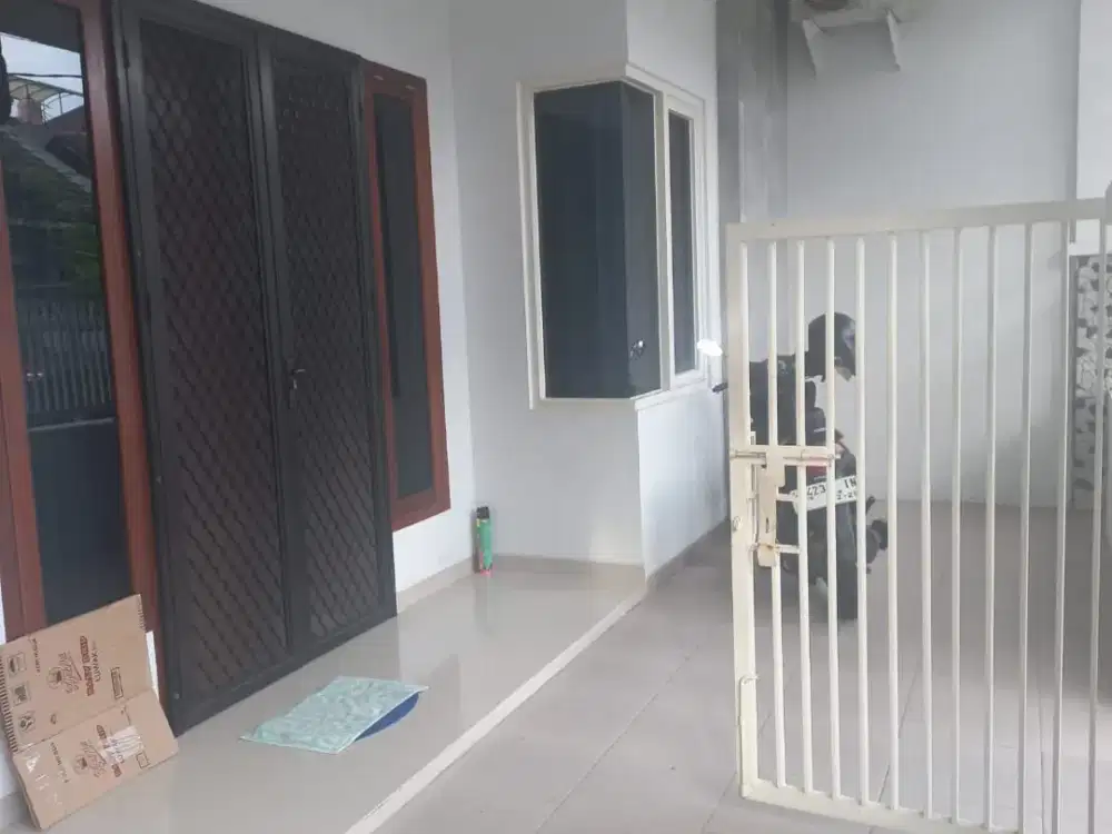 Rumah Baru Rungkut Mapan Murahh Siap Huni