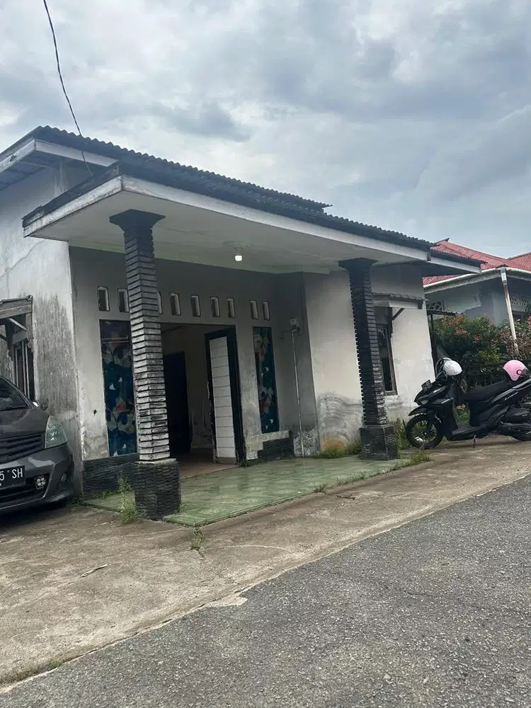 Di Jual Rumah Murah Lokasi nyaman strategis Pusat kota