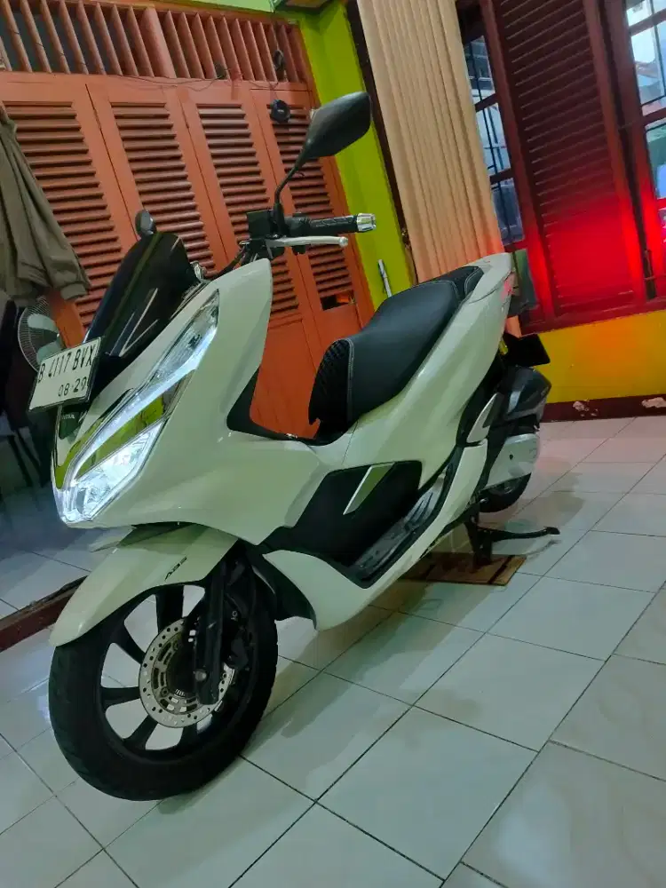 Honda PCX ABS 2019 mulus siap pakai BS TT