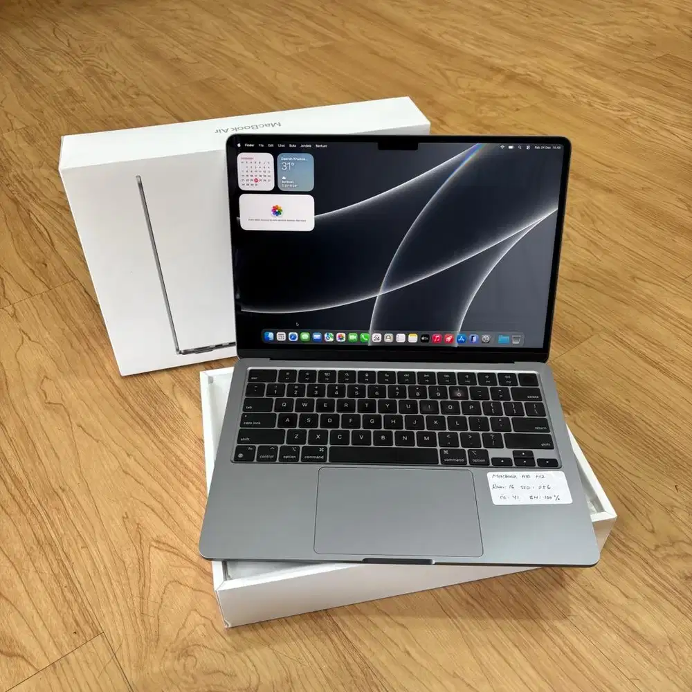 MacBook Air 13 M2 2022 16/256 Garansi ON