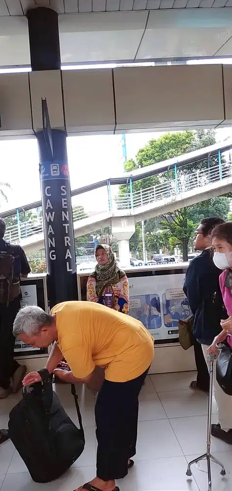 Nyari kerjaan gpp gajih kecil juga