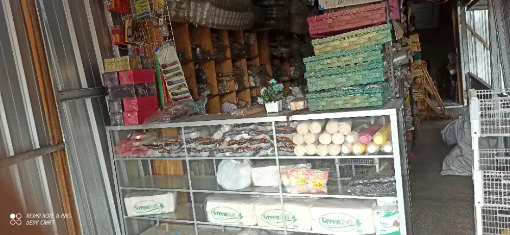 Jual dagangan plastik + rak