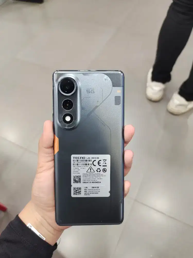 POVA CURVE 5G, CASHBACK 400 RIBU