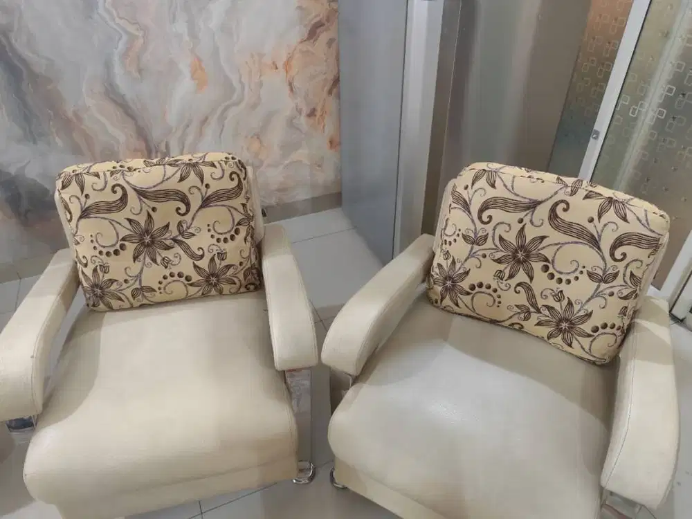 Paket 2 Pcs Sofa Single Motif Floral Bekas