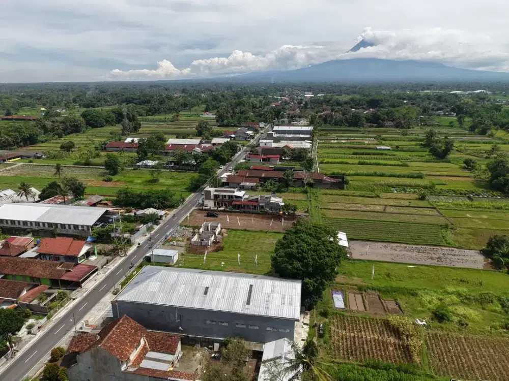 Tanah Pinggir Jl. Pandowoharjo Dekat Pusat Kota Sleman