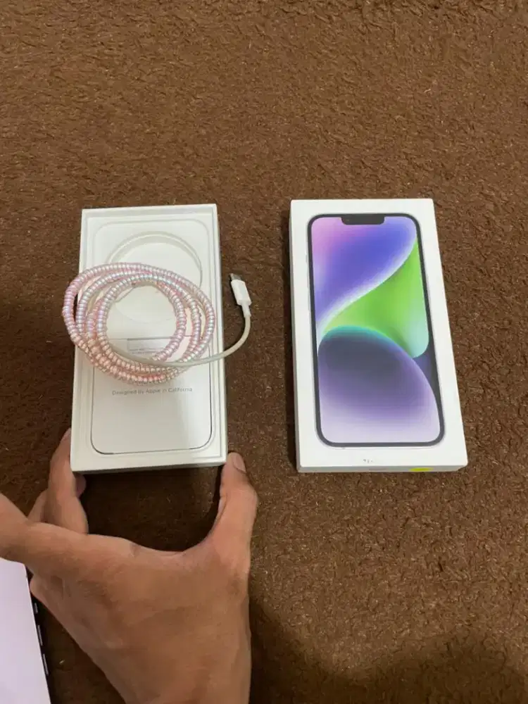 Iphone  14 128 garansi ibox purple