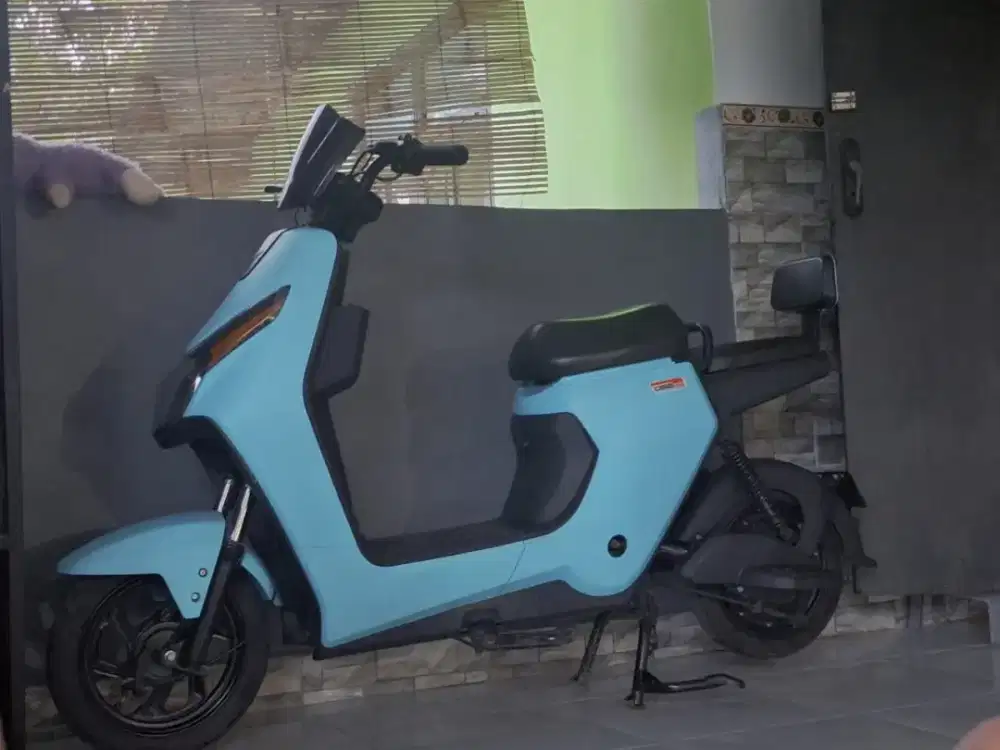 Di jual sepeda listrik kondisi masih sangat bagus 4 bulan pemakaian