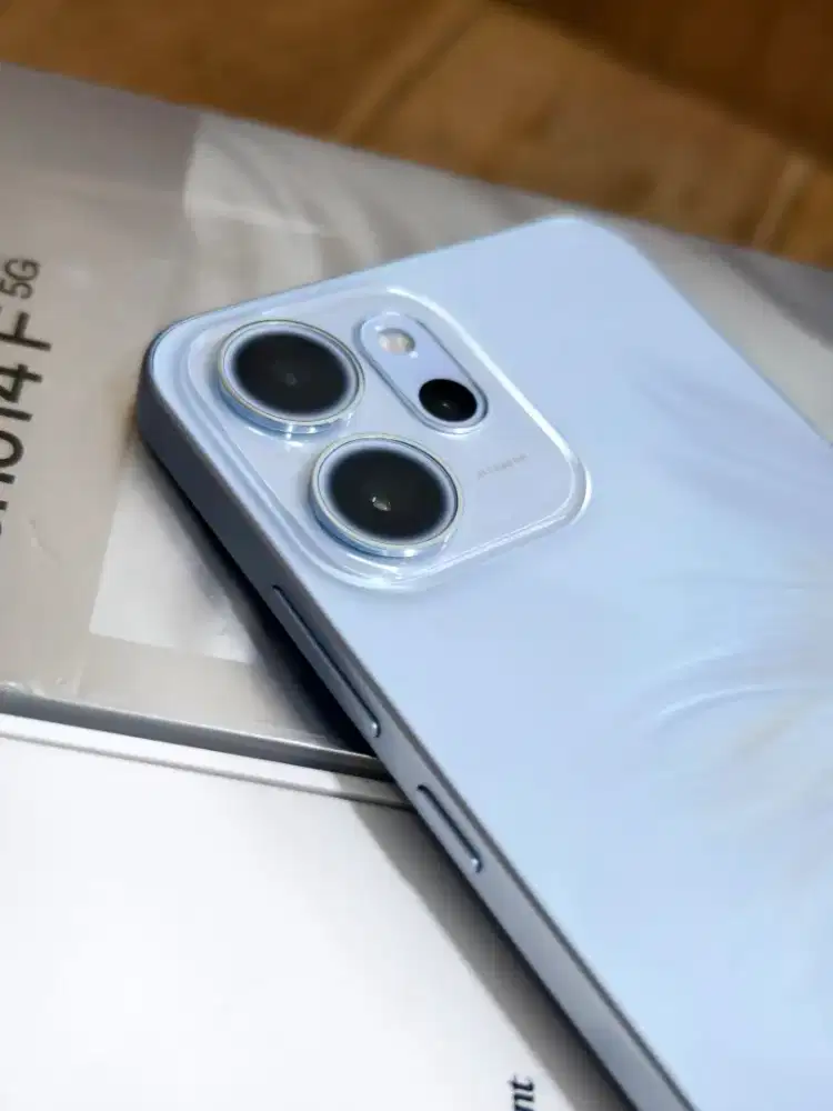 Oppo reno 14f 5g 8/256 second resmi Agustus 2026