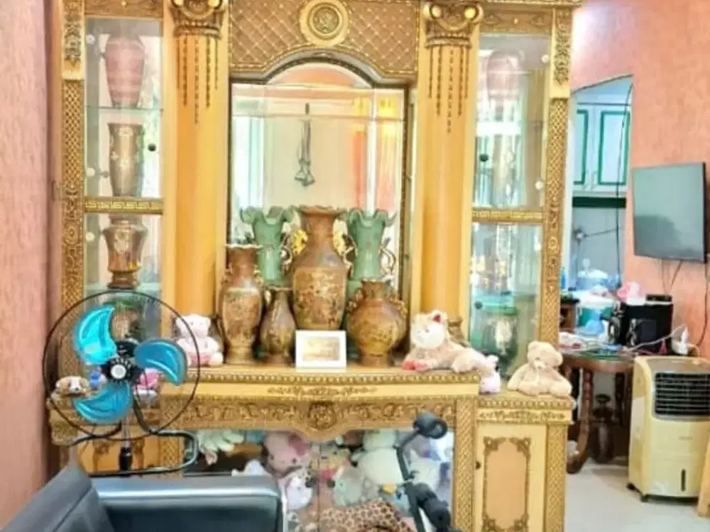 Rumah SHM 2 Lt full Renov di Metland Menteng Cakung Jakarta Timur