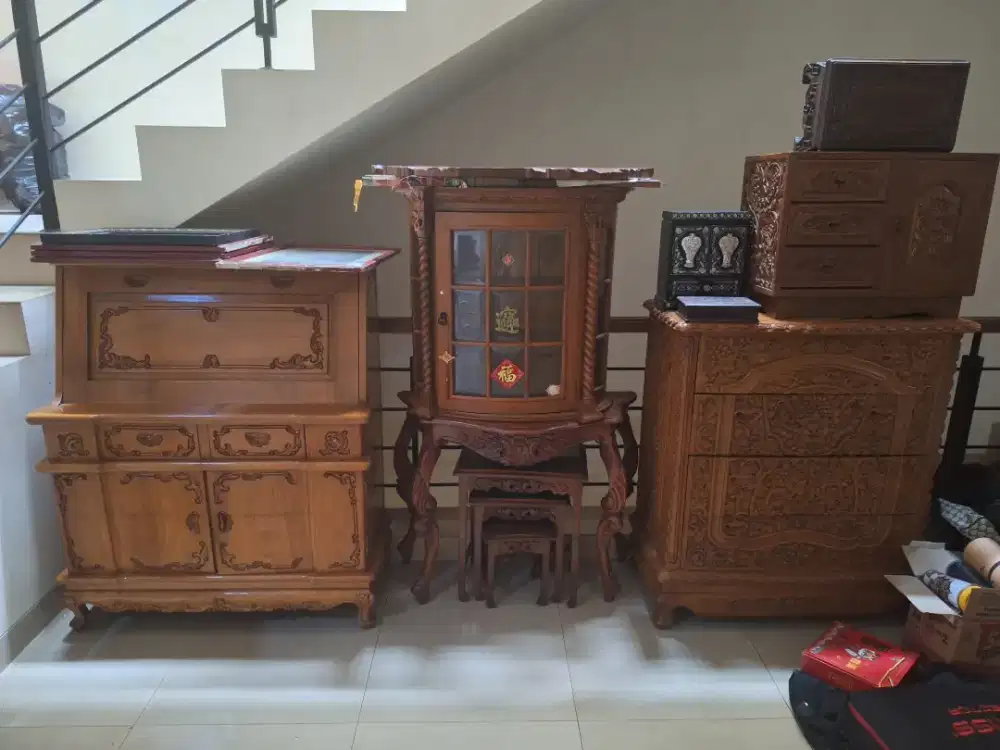 Perabotan jati bekas