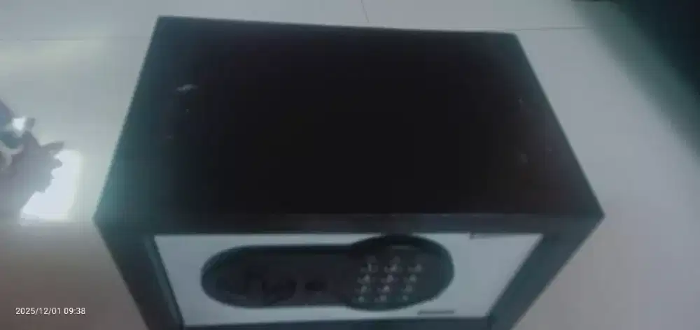 Brankas mini merk krisbow