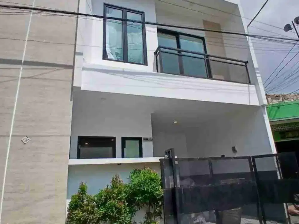 Rumah 2 Lantai + Rooftop Eksklusif di Kalibata – Pancoran, Jakarta Selatan