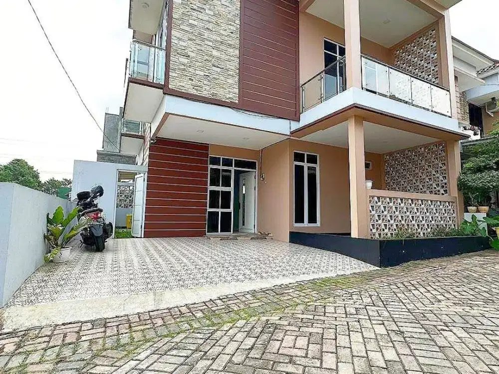 Dijual Cepat Rumah Baru Posisi Hook di Cibubur–Ciracas, Jakarta Timur