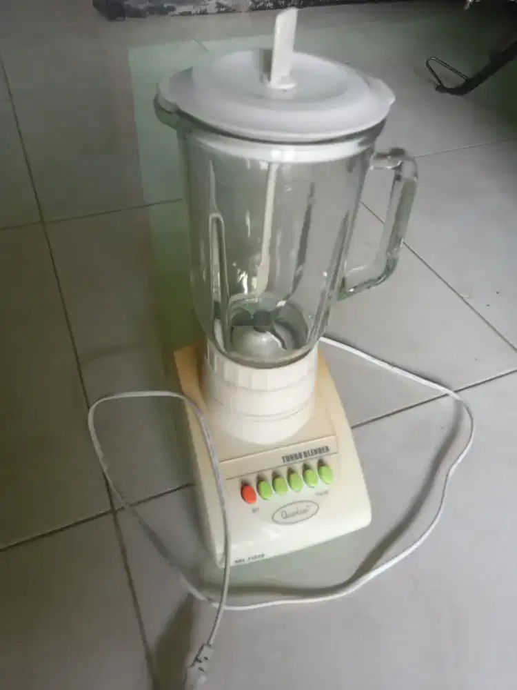 Blender quantum gelas kaca