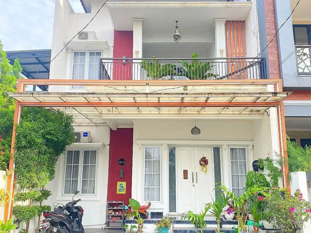 EXCLUSIVE HOUSE FOR SALE CLUSTER NYAMAN & STRATEGIS DI BAMBU APUS