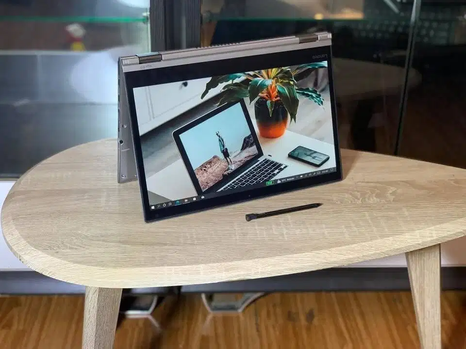 Laptop 2 in1 Lenovo Thinkpad L390 Yoga Intel Core i5 GEN8 RAM 8GB SSD