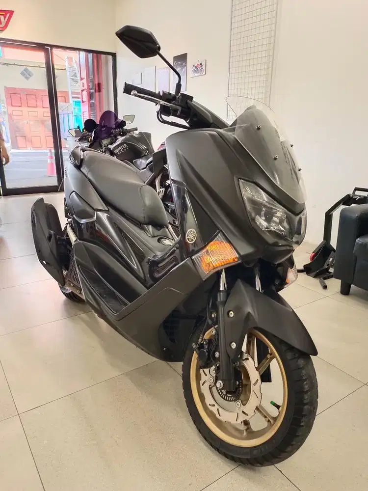 [Gen 1] Yamaha Nmax Old 2019 warna Hitam Doff Nmex 155 CC Matic Black