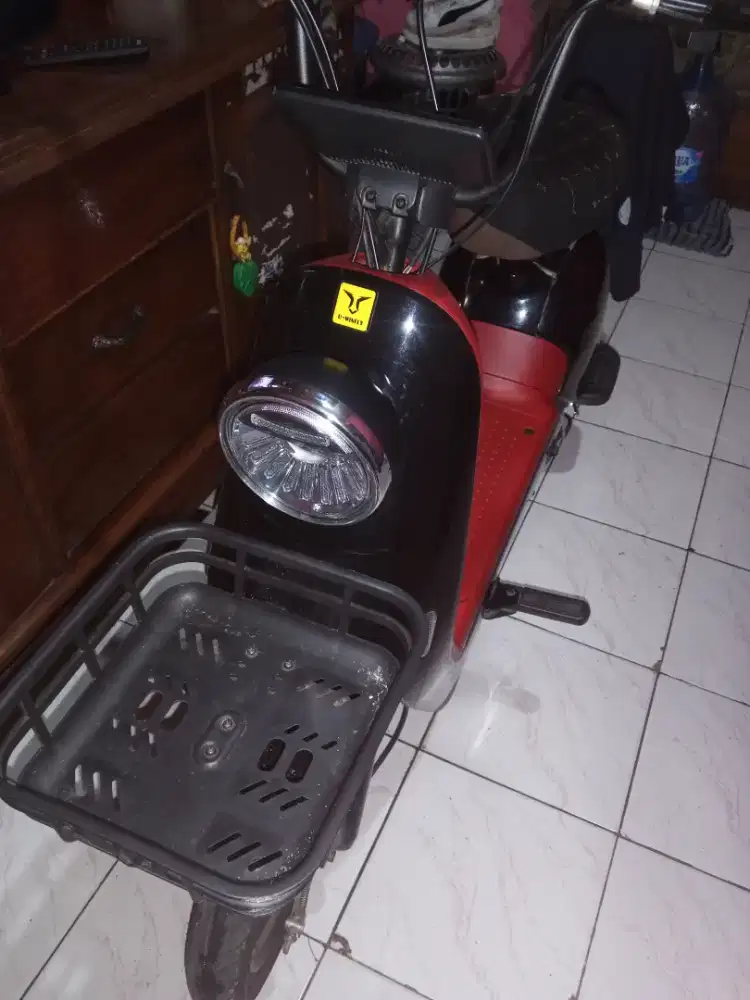 Sepeda listrik u-winfly.