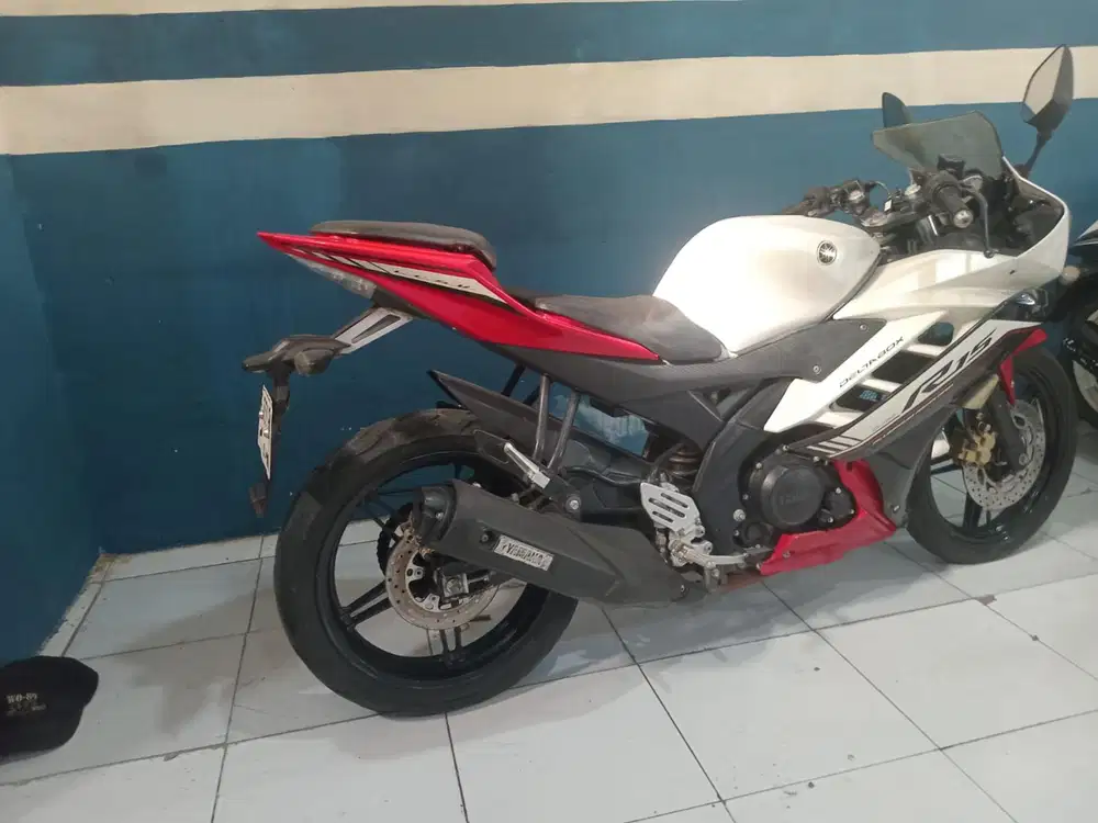 For sale yamaha R15 V2 2016 siap pakai