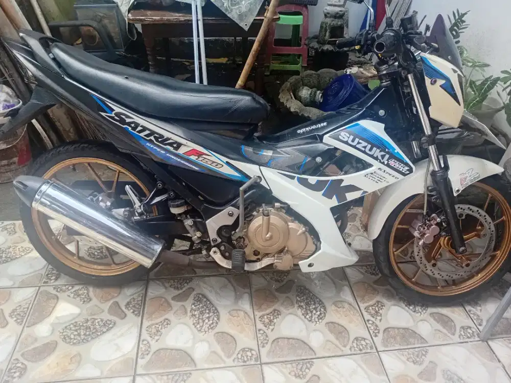 Suzuki satria F tahun 2014