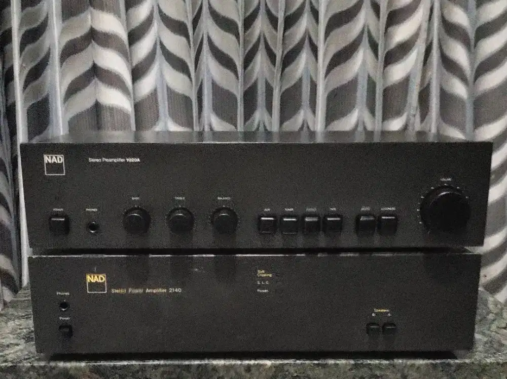 Preamp/Power NAD 2140 + NAD 1020A