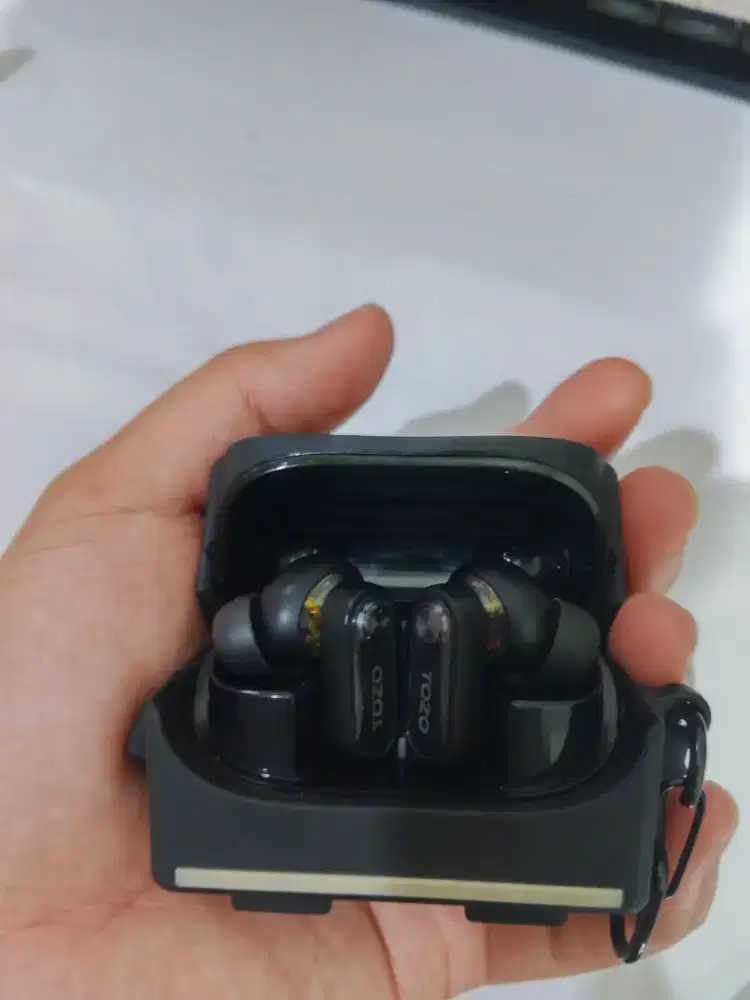 TWS TOZO AROUSOUND 3