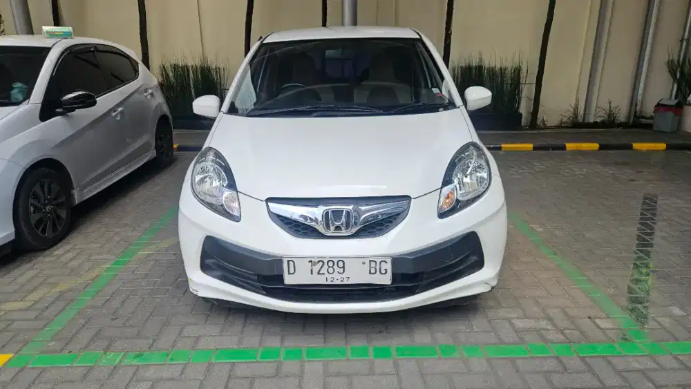 Antik KM 56RB.. Honda Brio 1.3 E AT 2012 (D)