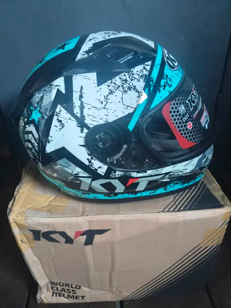 Helm KYT r10 baru lengkap ukuran m