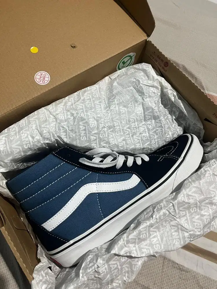 Sepatu VANS Sk8-Hi