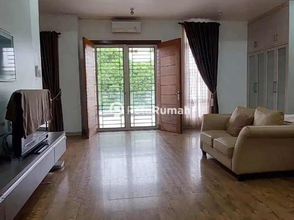 DIJUAL CEPAT VILLA MEWAH KOMPLEK MUTIARA RESIDENCE - DAERAH PANCING (DEWI NATALIA)