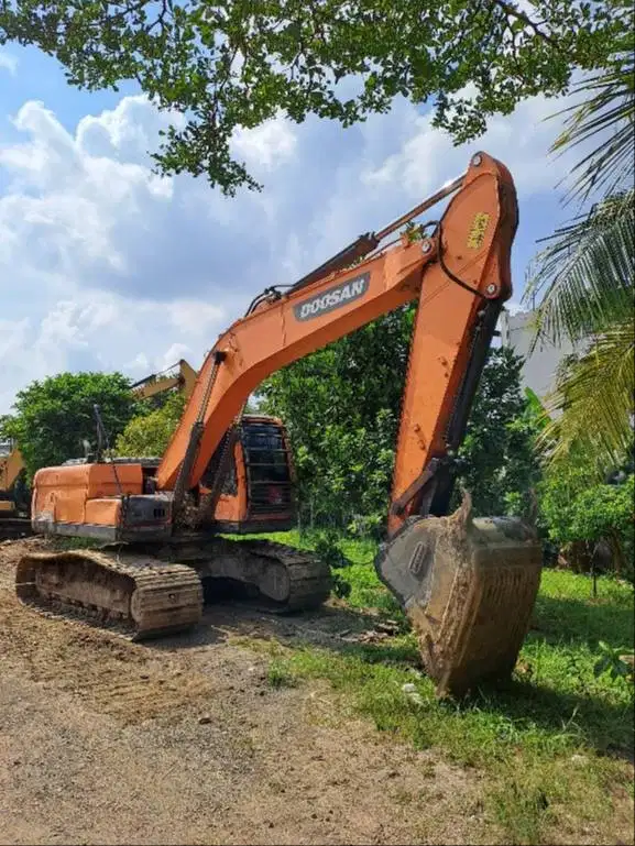 JUAL UNIT DOOSAN EXCAVATOR DX200A TAHUN 2020 - KONDISI AS IS