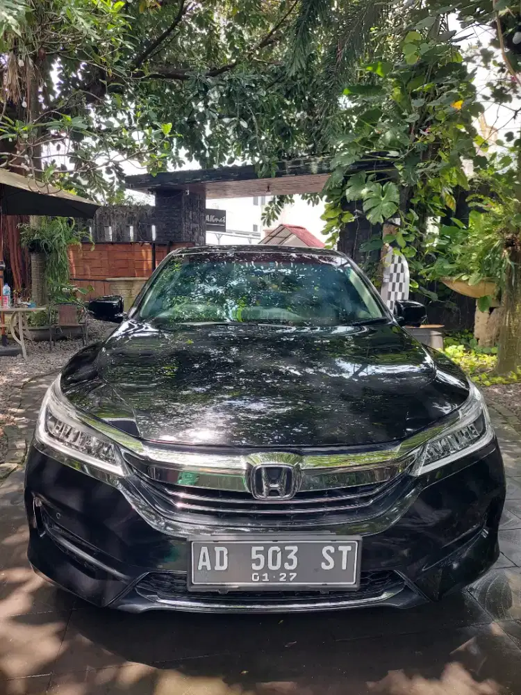 Honda accord 2016 vtil km 29ribu nyaris baru
