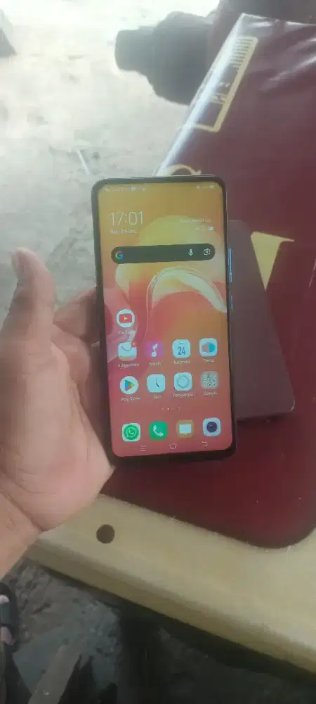 Vivo v15 ram6/64 resmi Vivo no minus