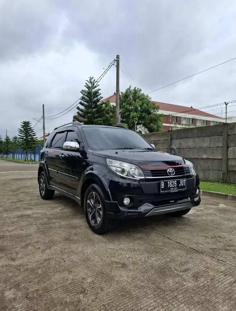 RUSH TRD ULTIMO AT 2017 CASH/KREDIT