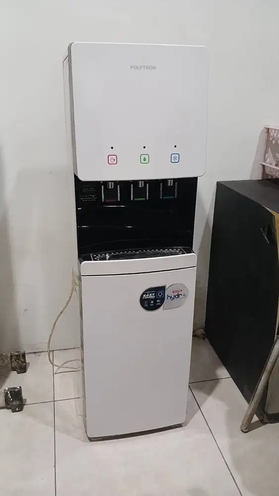 Dispenser Air Polytron PWC-777 Galon bawah