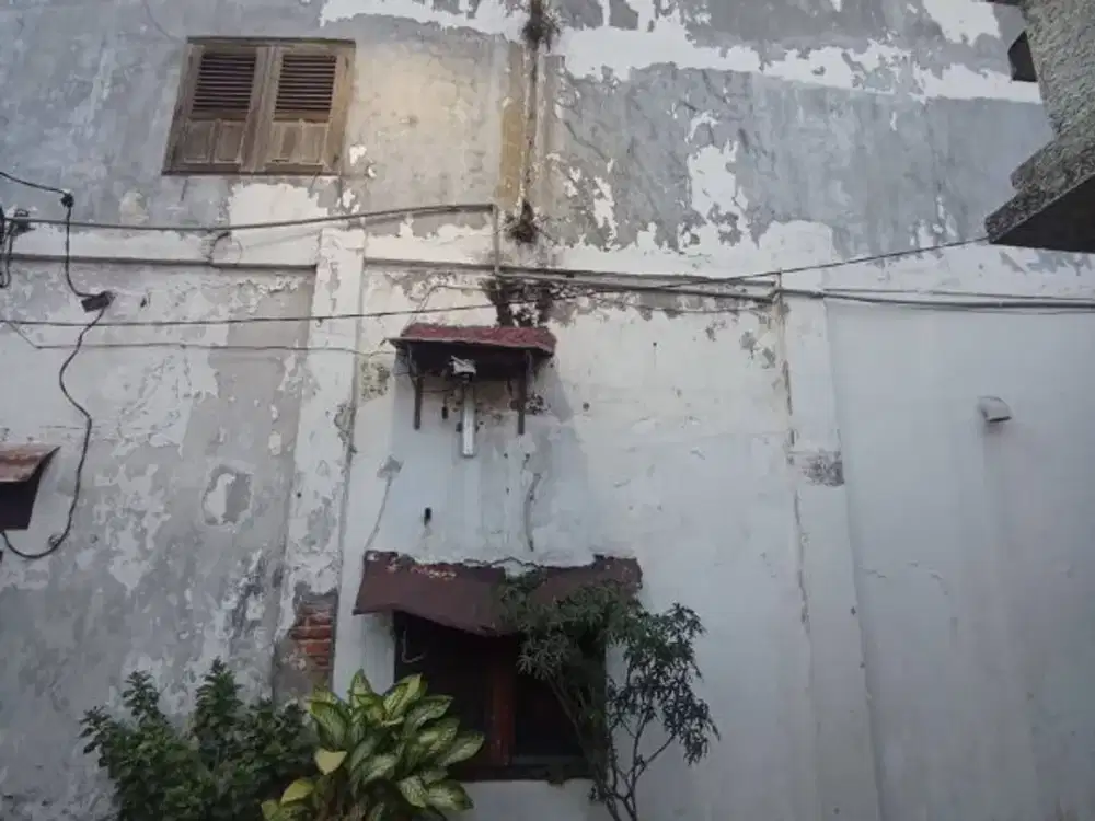 Dijual bangunan lama ex pabrik di Granting Selatan , Surabaya Utara