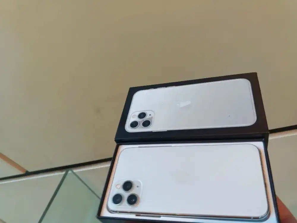 Iphone 11 pro 256gb hold apple