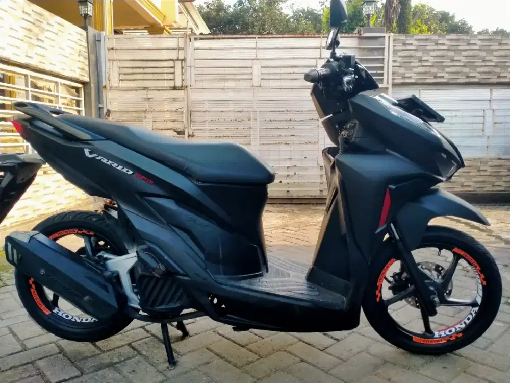 Honda Vario new pajak hidup lengkap sehat keterangan detail dibawah