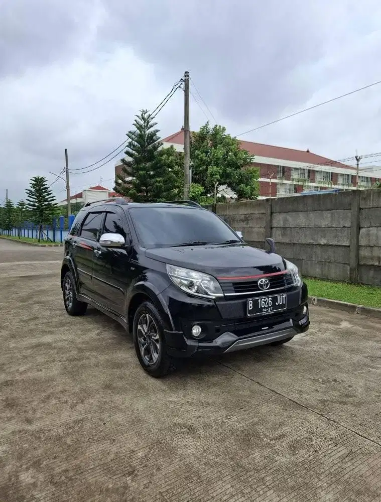 RUSH TRD ULTIMO AT 2017 CASH/KREDIT