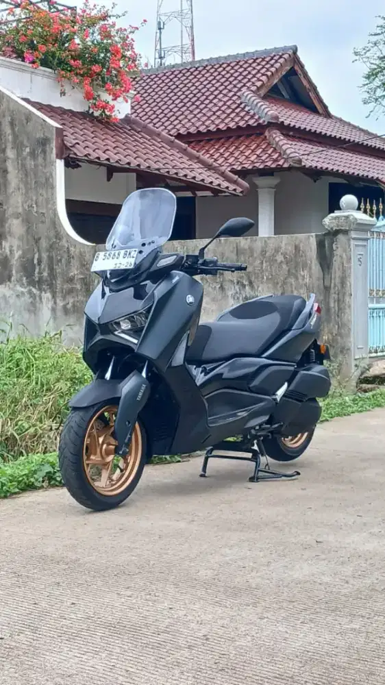 KM 7rb Yamaha XMAX 250 CONNECTED thn 2023