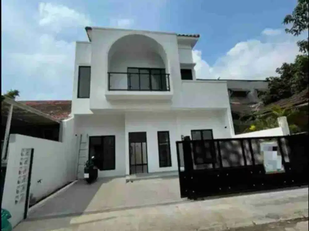 Dijual Hunian 2 Lantai Cantik Baru Nyaman Strategis Kencana Loka BSD