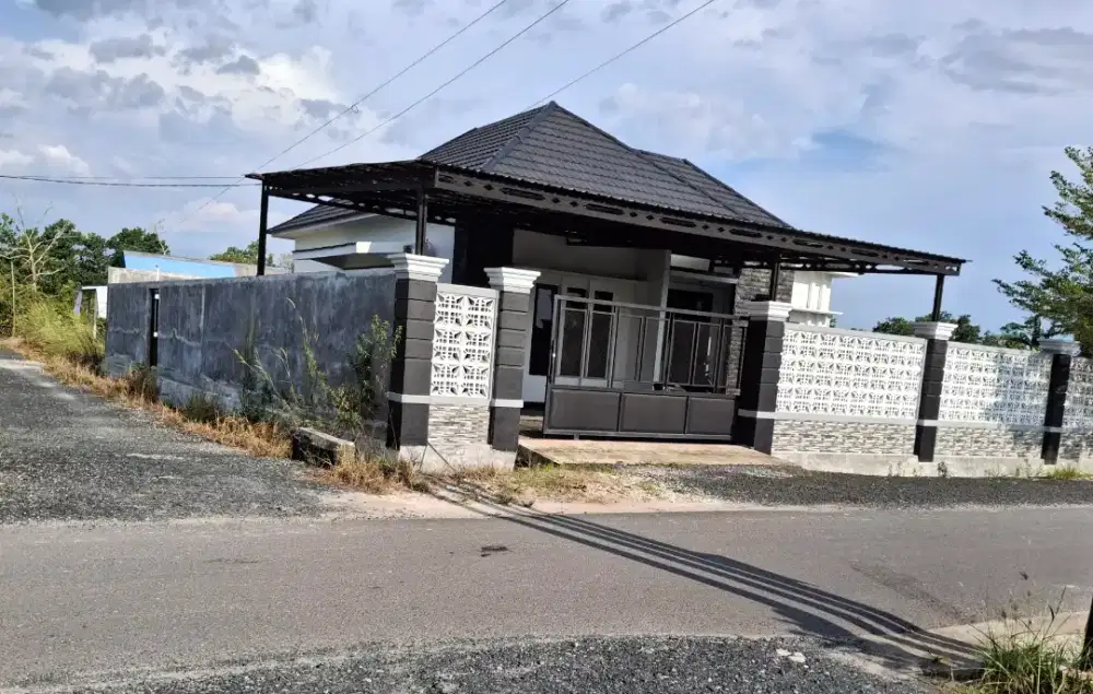 JUAL rumah baru jadi, butuh uang