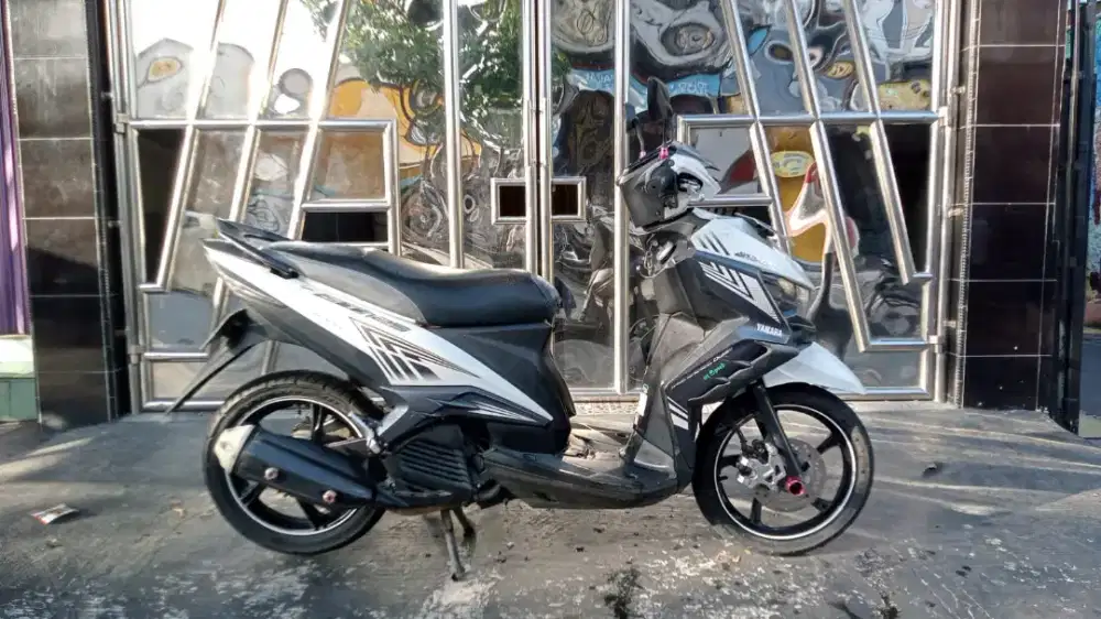 xeon gt 125 cc th 2015 mulus bagus mesin sehat
